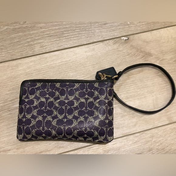 Purple Coach wristlet. - Picture 2 of 4